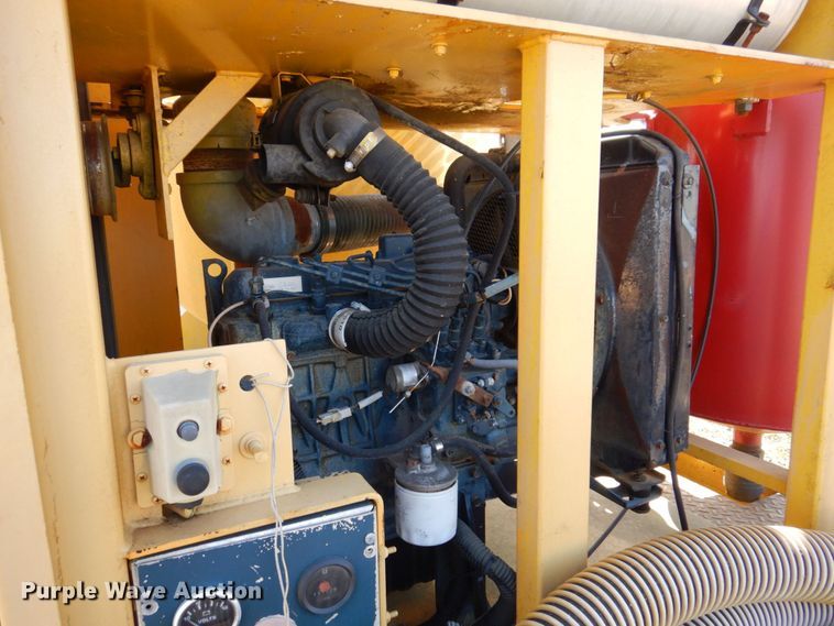 image for item JL9867 2000 Vactron PMD-800DT vacuum excavator