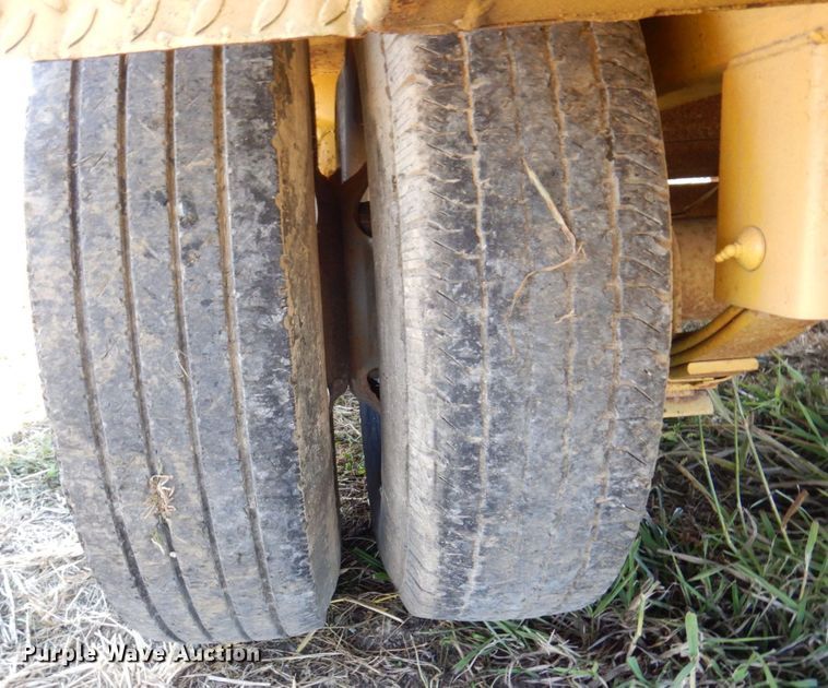 image for item JL9867 2000 Vactron PMD-800DT vacuum excavator