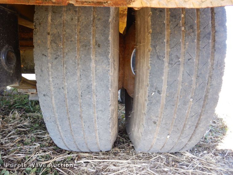 image for item JL9867 2000 Vactron PMD-800DT vacuum excavator