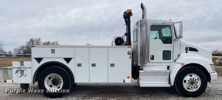image for item JN9159 2012 Kenworth T370  utility / service truck