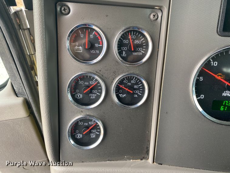 image for item JN9159 2012 Kenworth T370  utility / service truck