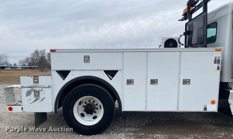 image for item JN9159 2012 Kenworth T370  utility / service truck