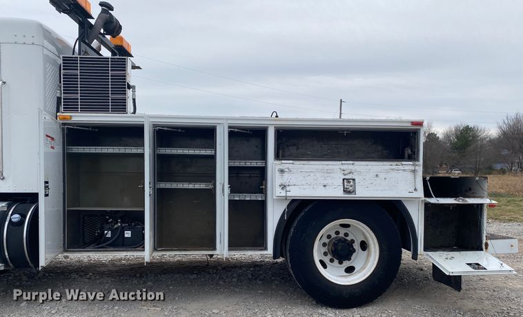 image for item JN9159 2012 Kenworth T370  utility / service truck