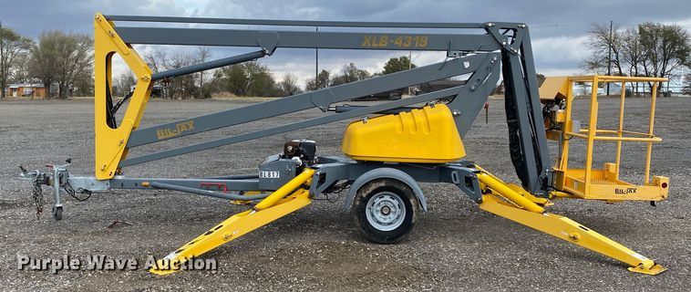 image for item JW9323 2004 Bil-Jax XLB-4319  boom lift