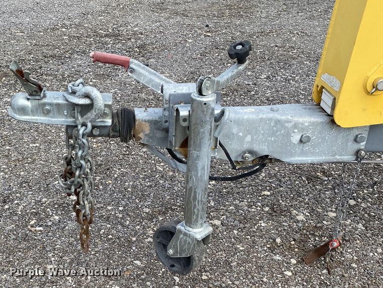 image for item JW9323 2004 Bil-Jax XLB-4319  boom lift