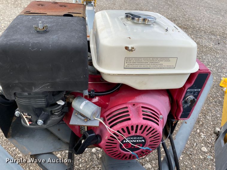 image for item JW9323 2004 Bil-Jax XLB-4319  boom lift