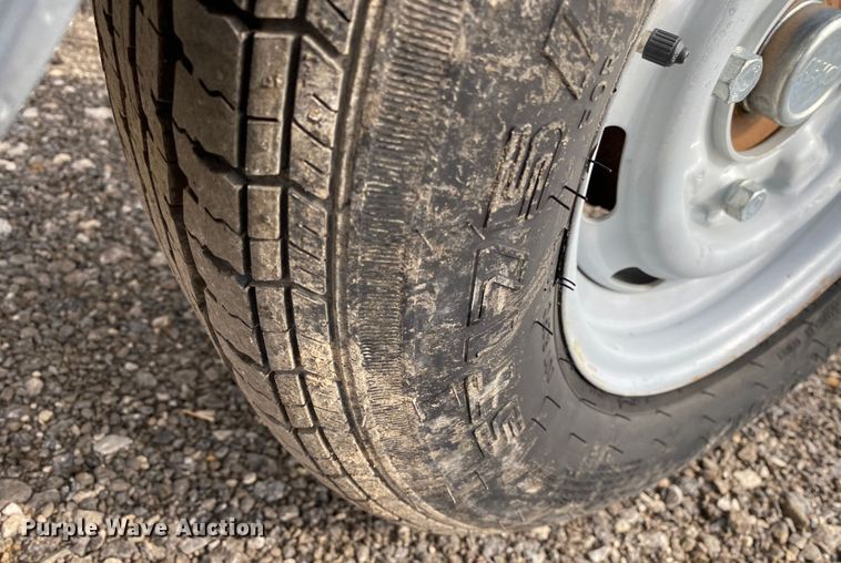 image for item JW9323 2004 Bil-Jax XLB-4319  boom lift