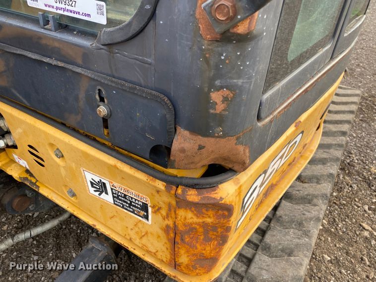 image for item JW9327 2013 John Deere 35D  mini excavator