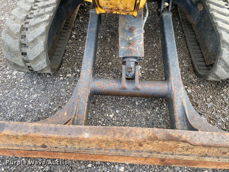 image for item JW9327 2013 John Deere 35D  mini excavator