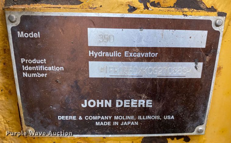 image for item JW9327 2013 John Deere 35D  mini excavator