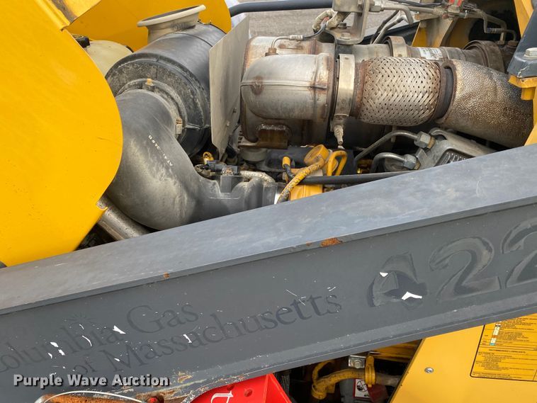 image for item JW9328 2012 John Deere 310SK  backhoe