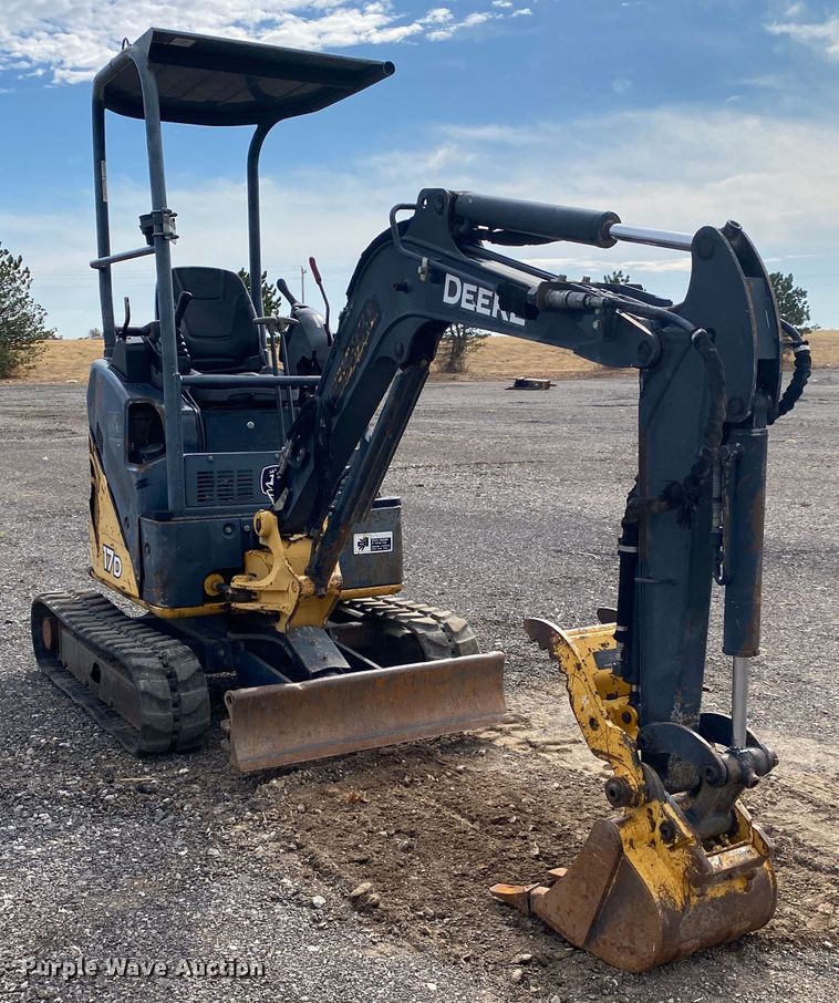 image for item JW9332 2008 John Deere 17D  mini excavator