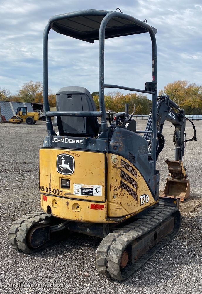 image for item JW9332 2008 John Deere 17D  mini excavator