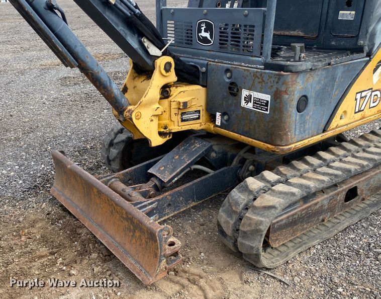 image for item JW9332 2008 John Deere 17D  mini excavator