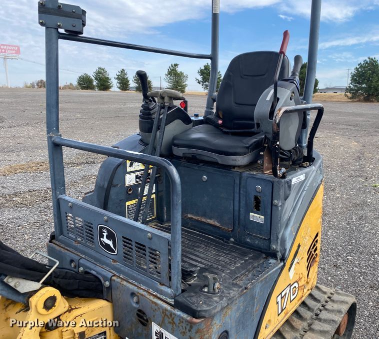 image for item JW9332 2008 John Deere 17D  mini excavator