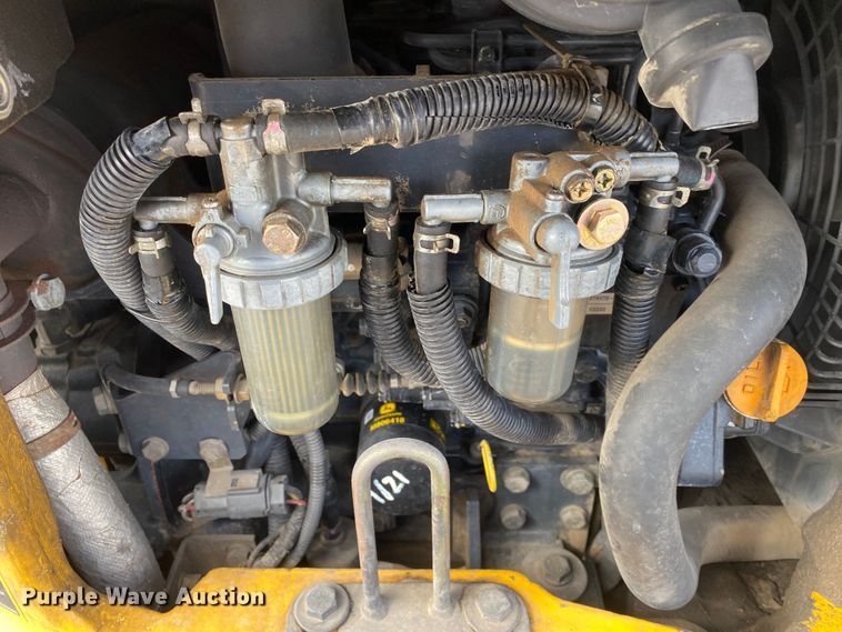 image for item JW9332 2008 John Deere 17D  mini excavator