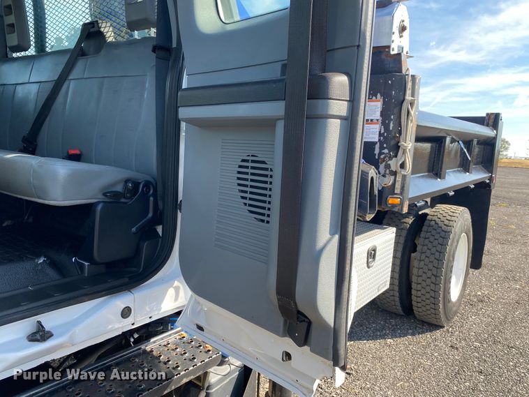 image for item JW9337 2013 Ford F750 Super Duty  SuperCab crane truck