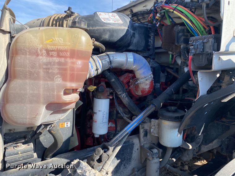 image for item JW9337 2013 Ford F750 Super Duty  SuperCab crane truck