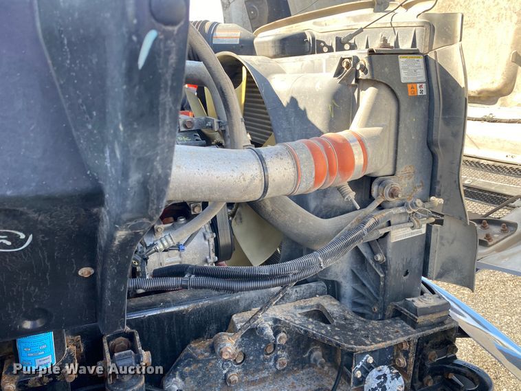 image for item JW9337 2013 Ford F750 Super Duty  SuperCab crane truck