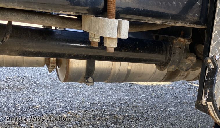 image for item JW9337 2013 Ford F750 Super Duty  SuperCab crane truck