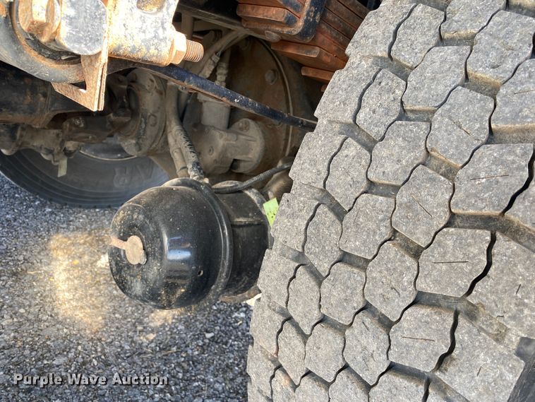 image for item JW9337 2013 Ford F750 Super Duty  SuperCab crane truck