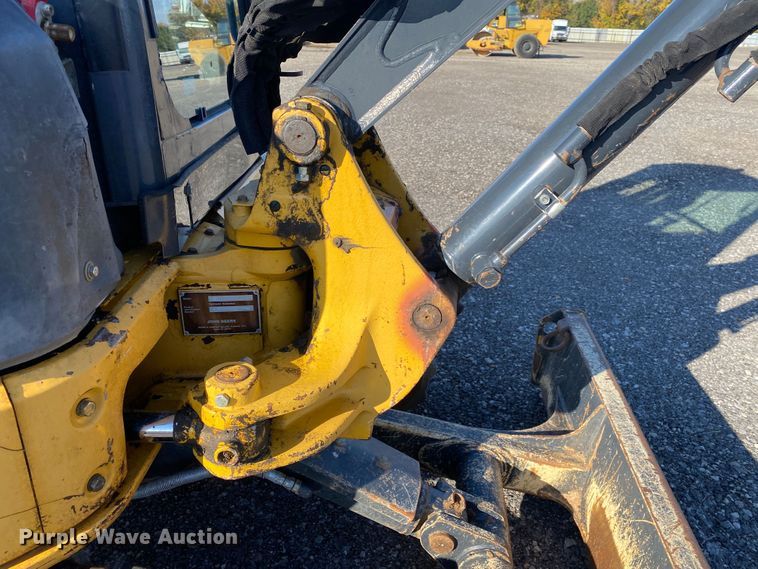 image for item JW9340 2014 John Deere 35D  mini excavator