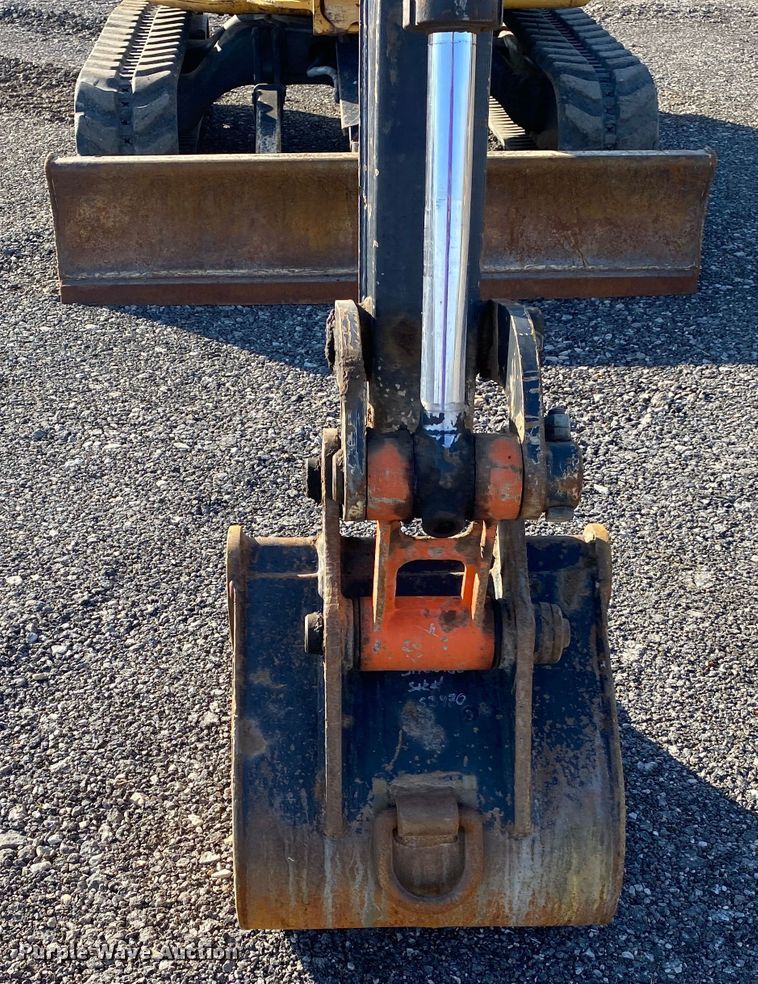 image for item JW9340 2014 John Deere 35D  mini excavator