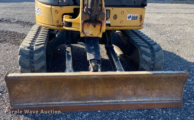 image for item JW9340 2014 John Deere 35D  mini excavator