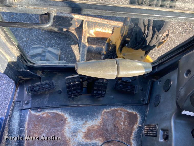 image for item JW9340 2014 John Deere 35D  mini excavator