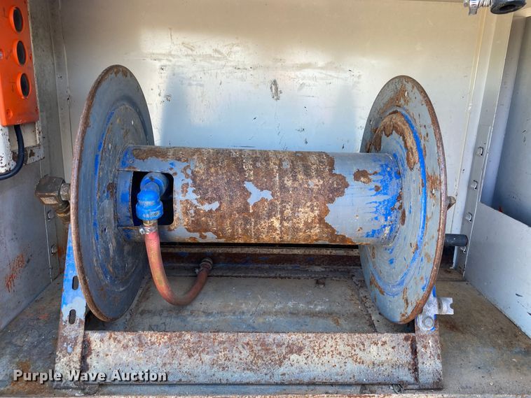 image for item JW9347 2007 Chevrolet C5500  utility / service truck