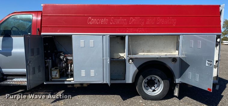 image for item JW9347 2007 Chevrolet C5500  utility / service truck