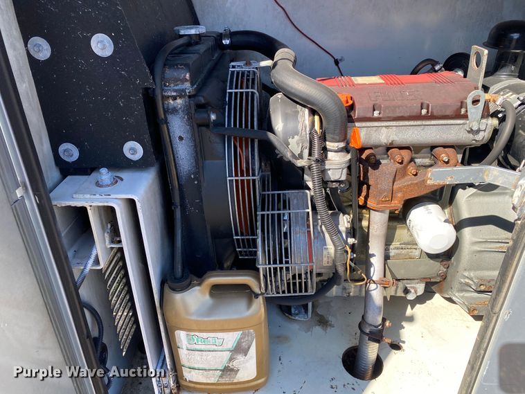 image for item JW9347 2007 Chevrolet C5500  utility / service truck