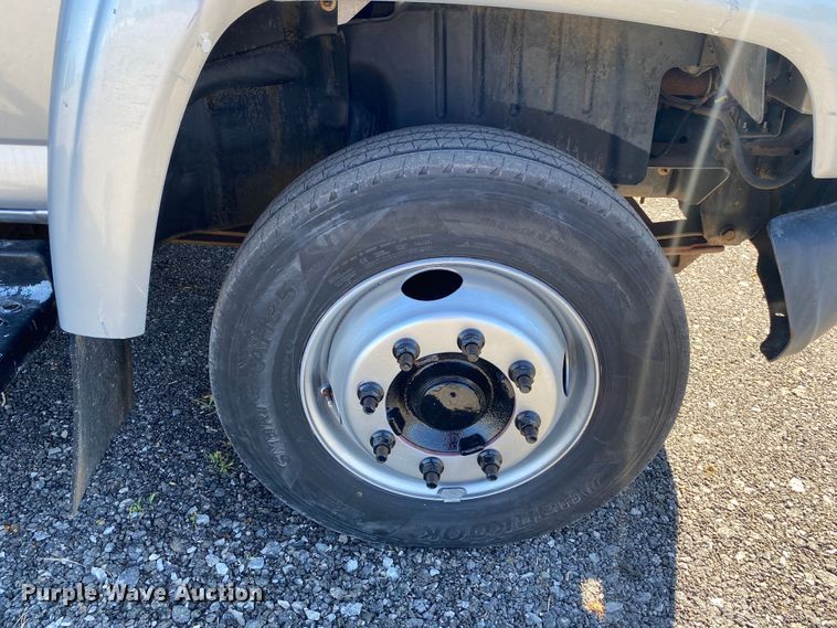 image for item JW9347 2007 Chevrolet C5500  utility / service truck