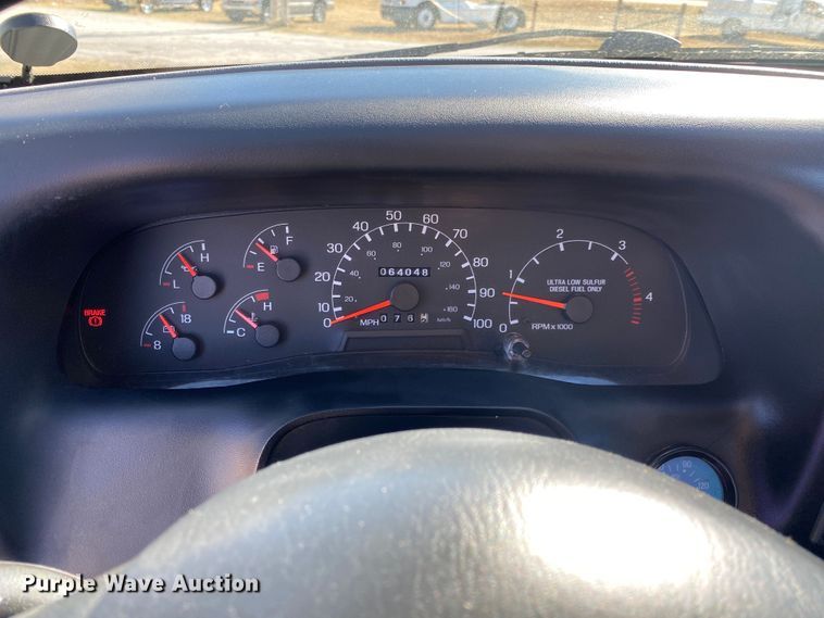 image for item JW9353 2009 Ford F750 Super Duty  SuperCab utility / service truck