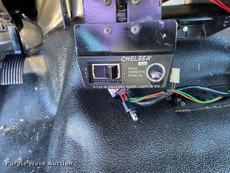 image for item JW9353 2009 Ford F750 Super Duty  SuperCab utility / service truck