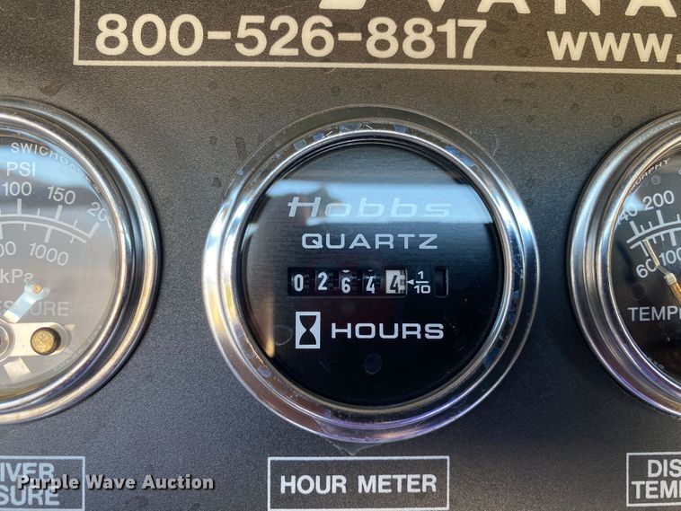 image for item JW9353 2009 Ford F750 Super Duty  SuperCab utility / service truck