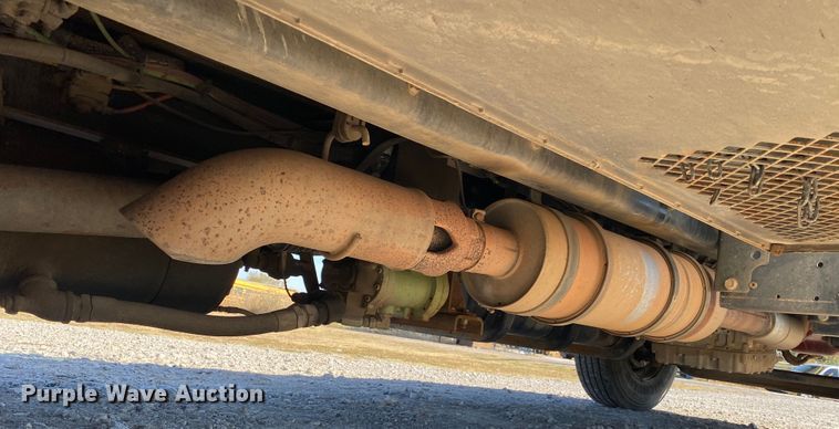 image for item JW9353 2009 Ford F750 Super Duty  SuperCab utility / service truck