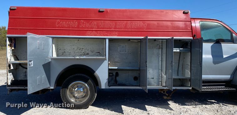 image for item JW9379 2007 Chevrolet C5500  utility / service truck