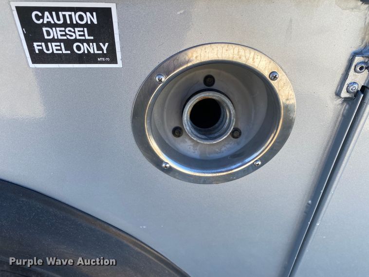 image for item JW9379 2007 Chevrolet C5500  utility / service truck