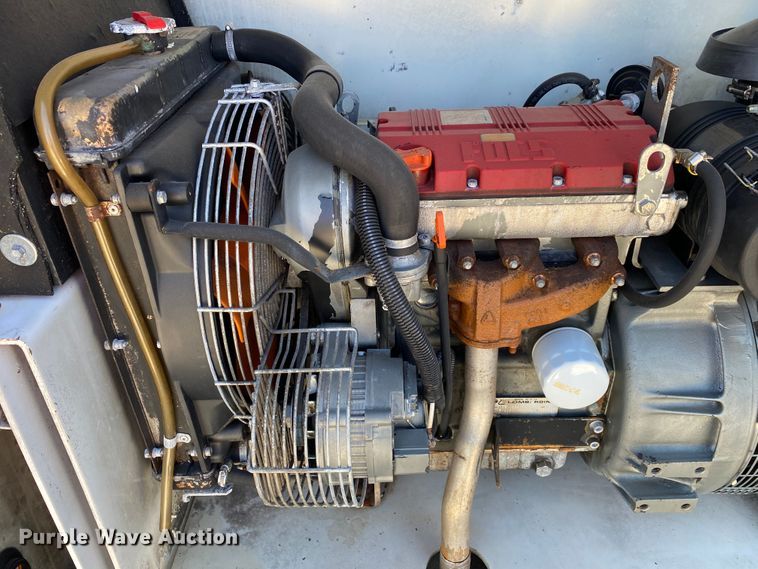 image for item JW9379 2007 Chevrolet C5500  utility / service truck