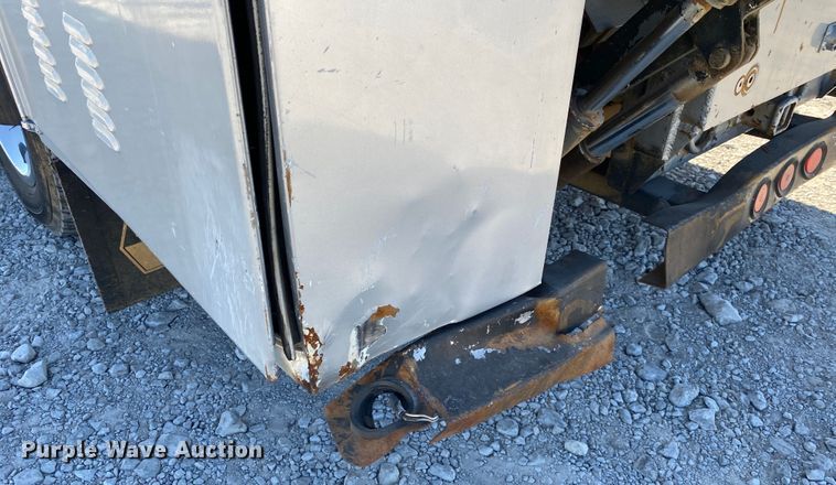 image for item JW9379 2007 Chevrolet C5500  utility / service truck