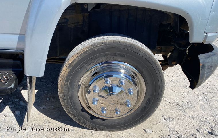 image for item JW9379 2007 Chevrolet C5500  utility / service truck