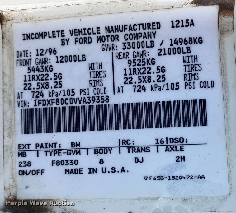 image for item JW9425 1997 Ford F800  crane truck