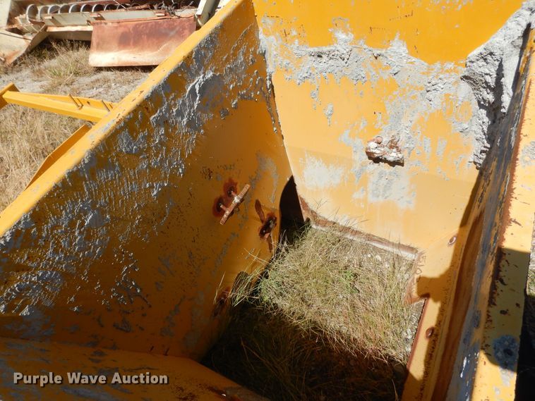 image for item KF9185 Gomaco  concrete curb mold