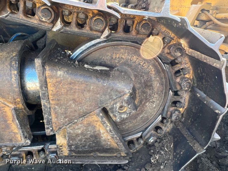 image for item KF9846 1995 Caterpillar D4H XL Series III  dozer