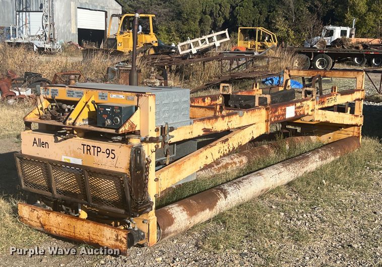 image for item KF9847 2001 Allen TRTP-95  paver