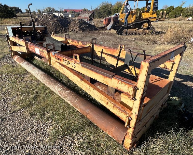 image for item KF9847 2001 Allen TRTP-95  paver