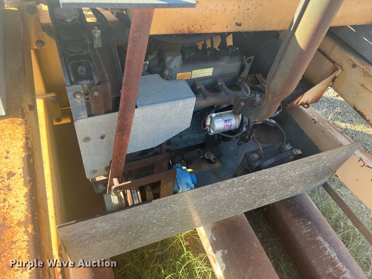 image for item KF9847 2001 Allen TRTP-95  paver