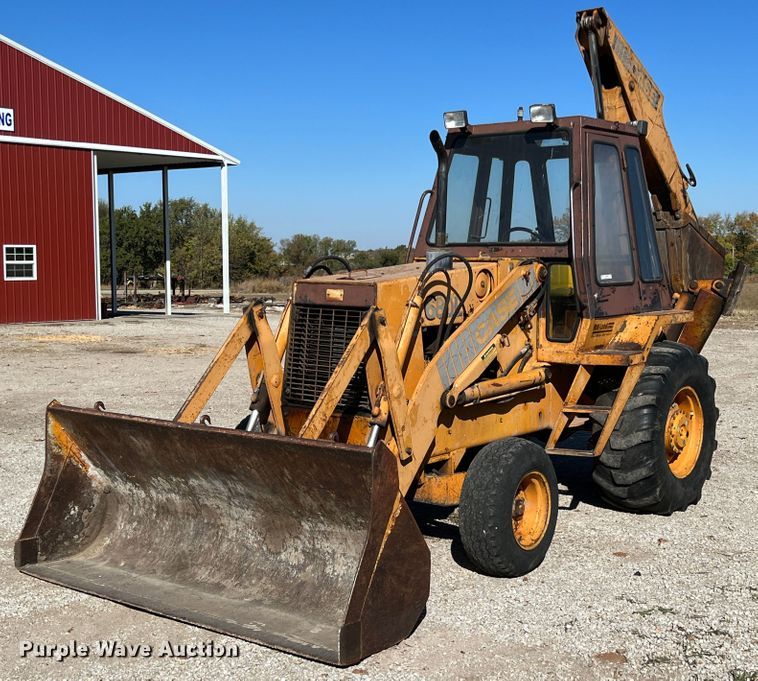 image for item KF9852 1979 Case 680G  backhoe