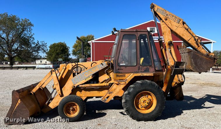 image for item KF9852 1979 Case 680G  backhoe